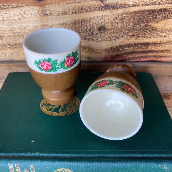 1960's Nevco Japanese Egg Cups with Walnut Wooden Base And Floral Pattern - Picture 4 of 5